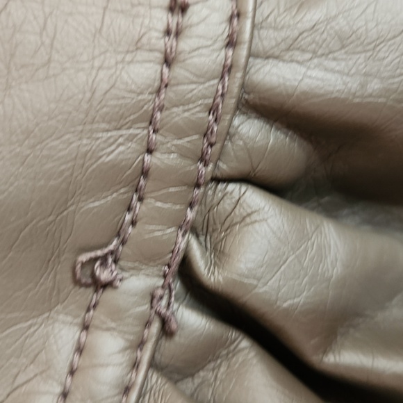 Large cropped jacket. - Picture 5 of 6